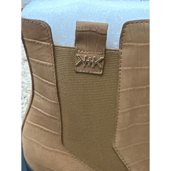 Kendall & Kylie Camel Colored Faux Leather Pointed Toe Chelsea Boots Size 8.5 - Picture 6 of 12